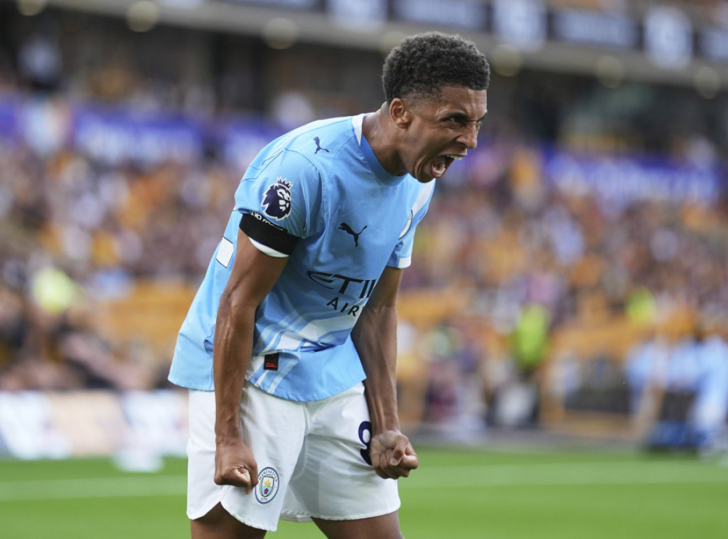 Engleski fudbaler Riko Luis produžio ugovor sa Mančester Sitijem