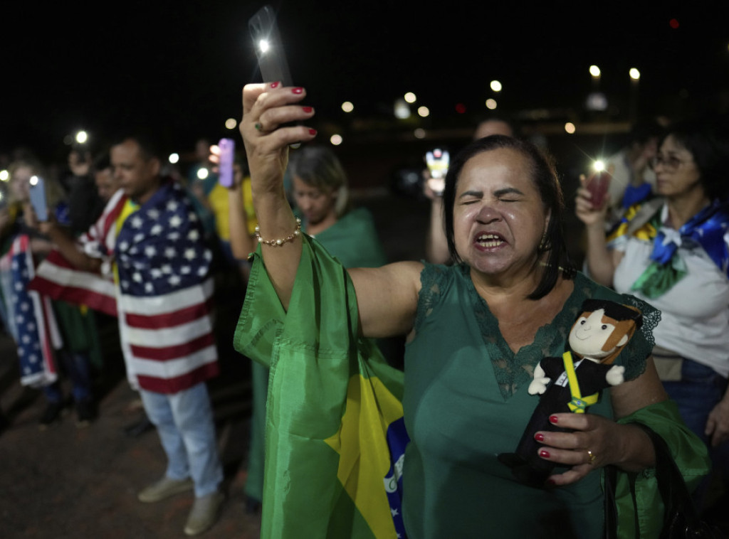 Hiljade Brazilaca izašle na ulice da proslave osudu Bolsonara na 27 godina zatvora