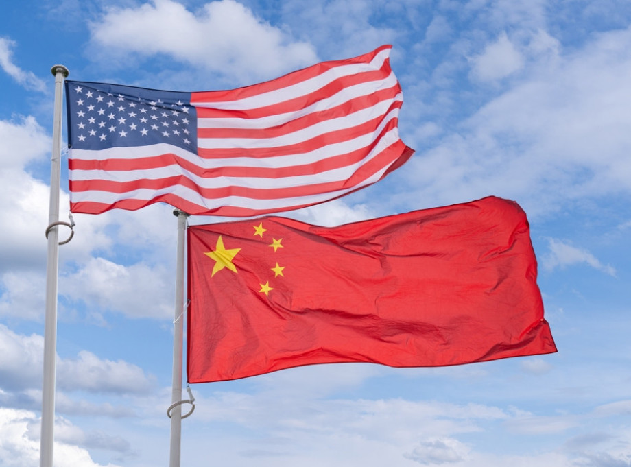 Kina: Nadamo se da će SAD obezbediti otvoreno i fer tržište za kineske kompanije
