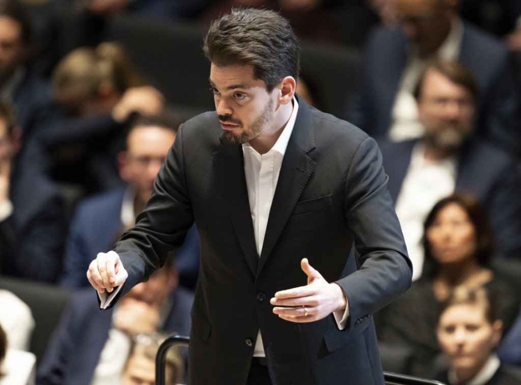 Premijer Belgije prisustvovao koncertu izraelskog dirigenta izbačenog sa festivala