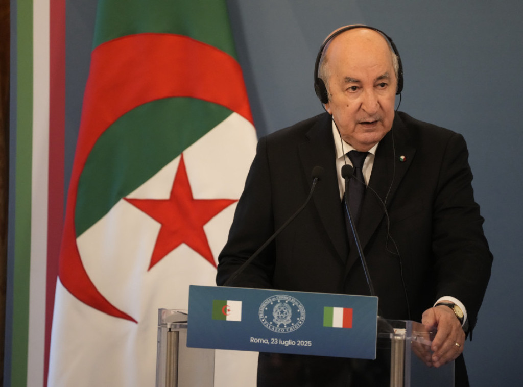 Predsednik Alžira imenovao Sifija Grieba za novog premijera