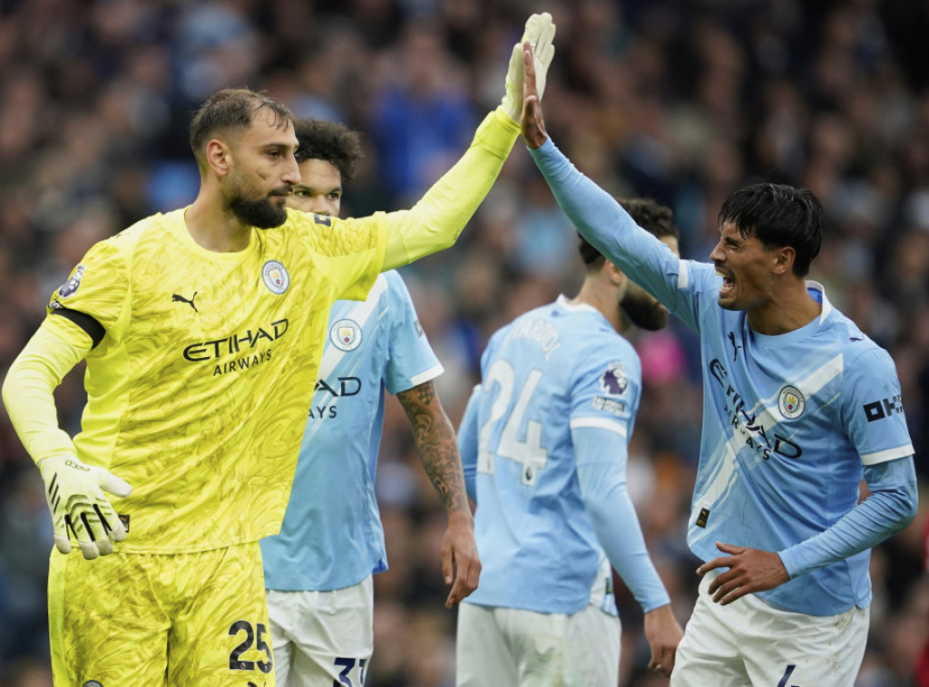 Siti ubedljiv protiv Junajteda u derbiju Mančestera, Liverpul pobedio u 95. minutu