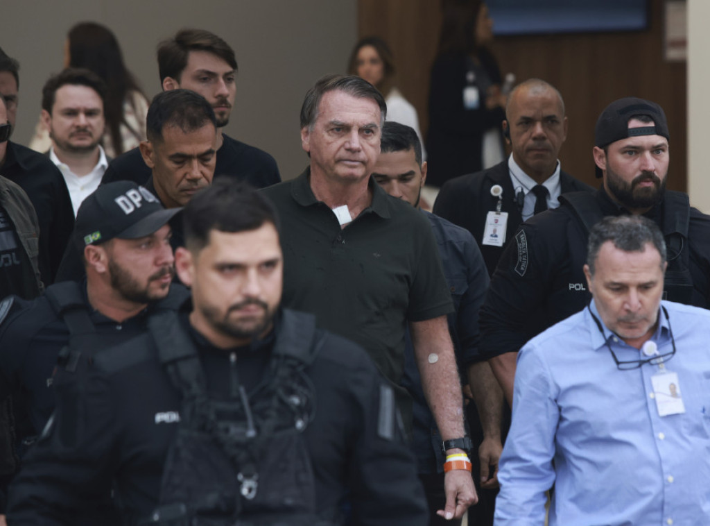 Bolsonaro podvrgnut uklanjanju kožnih lezija u Braziliji