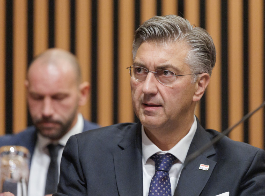 Plenković: EU razmatra pooštravanje viza ruskim državljanima