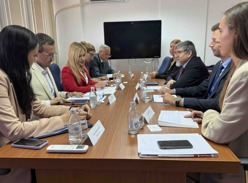 Stamenkovski sa šefom misije IOM: Alarmantan položaj Srba u AP KiM