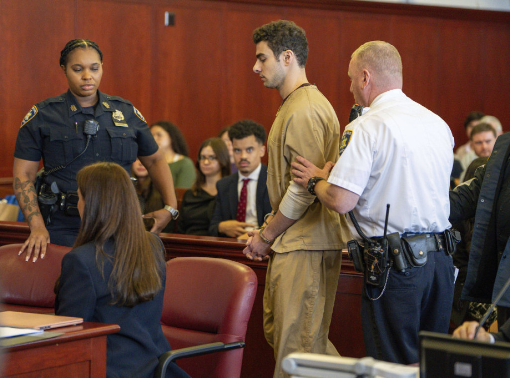 Sud u Njujorku odbacio dve optužnice protiv Manđonea povezane s terorizmom