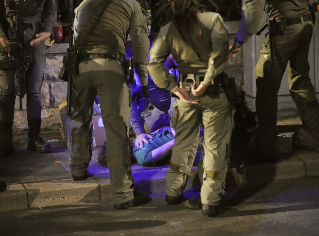 Policija rasterala demonstrante ispred Netanjahuove kuće u Jerusalimu