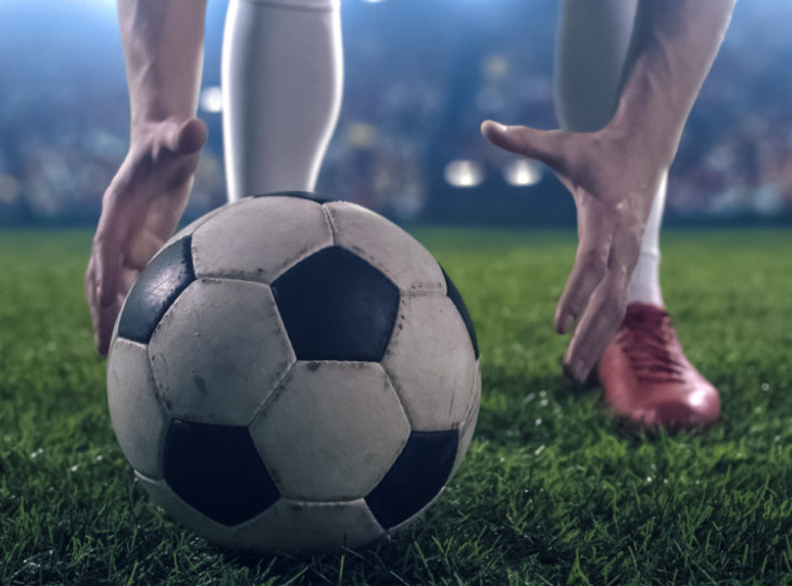 Utakmica između fudbalera Rijeke i Sparte iz Praga prekinuta zbog natopljenog terena