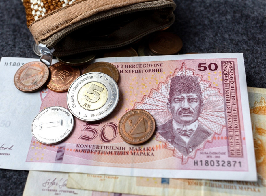 Federacija BiH grca u finansijskim problemima: Deficit viši za 130, zaduženja za 533 miliona konvertibilnih maraka