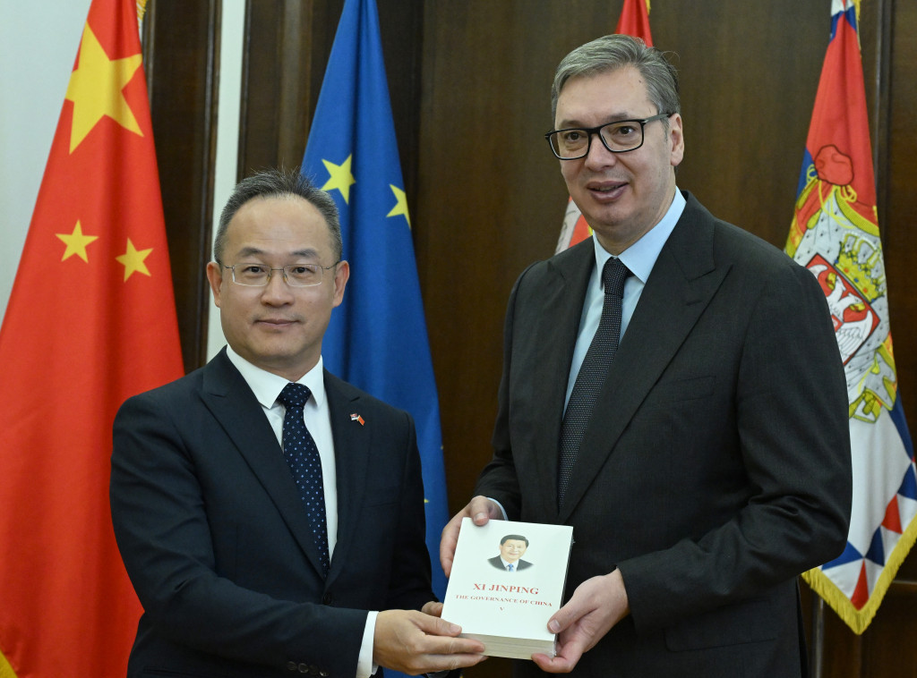 Vucic receives Chinese ambassador