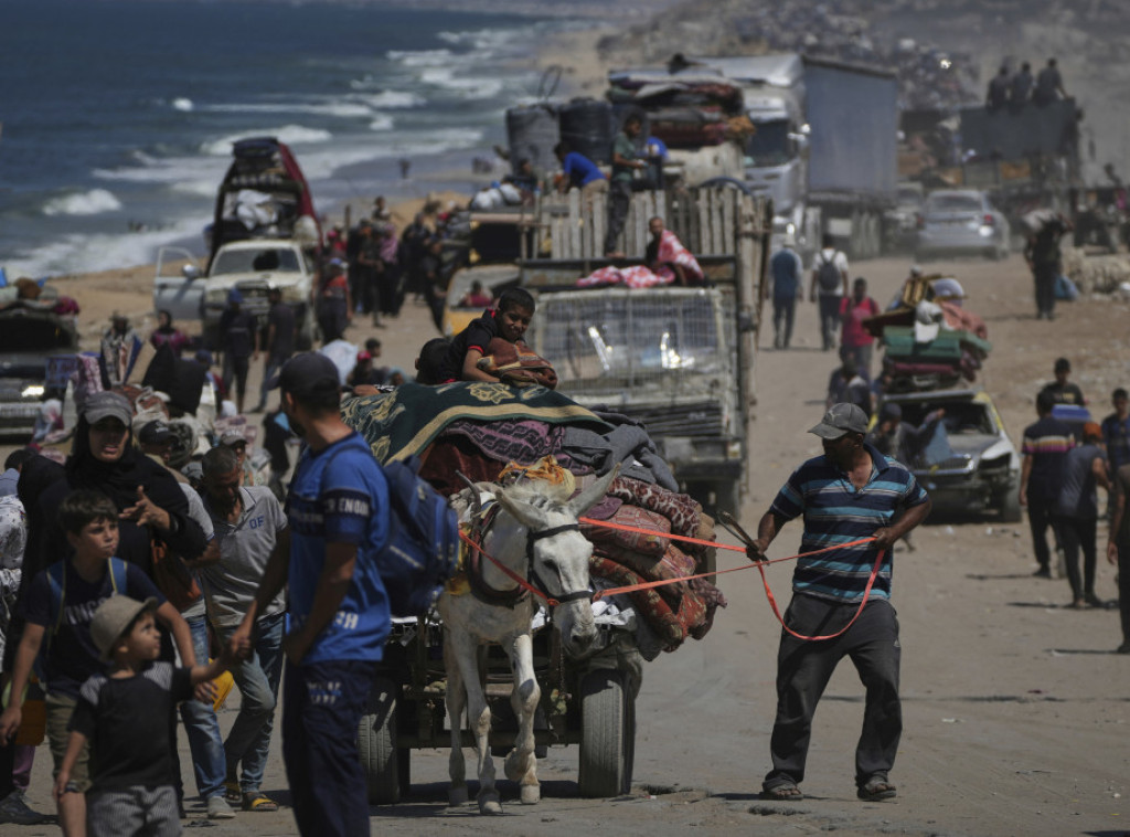 Izraelska vojska: Gaza skoro napola ispražnjena