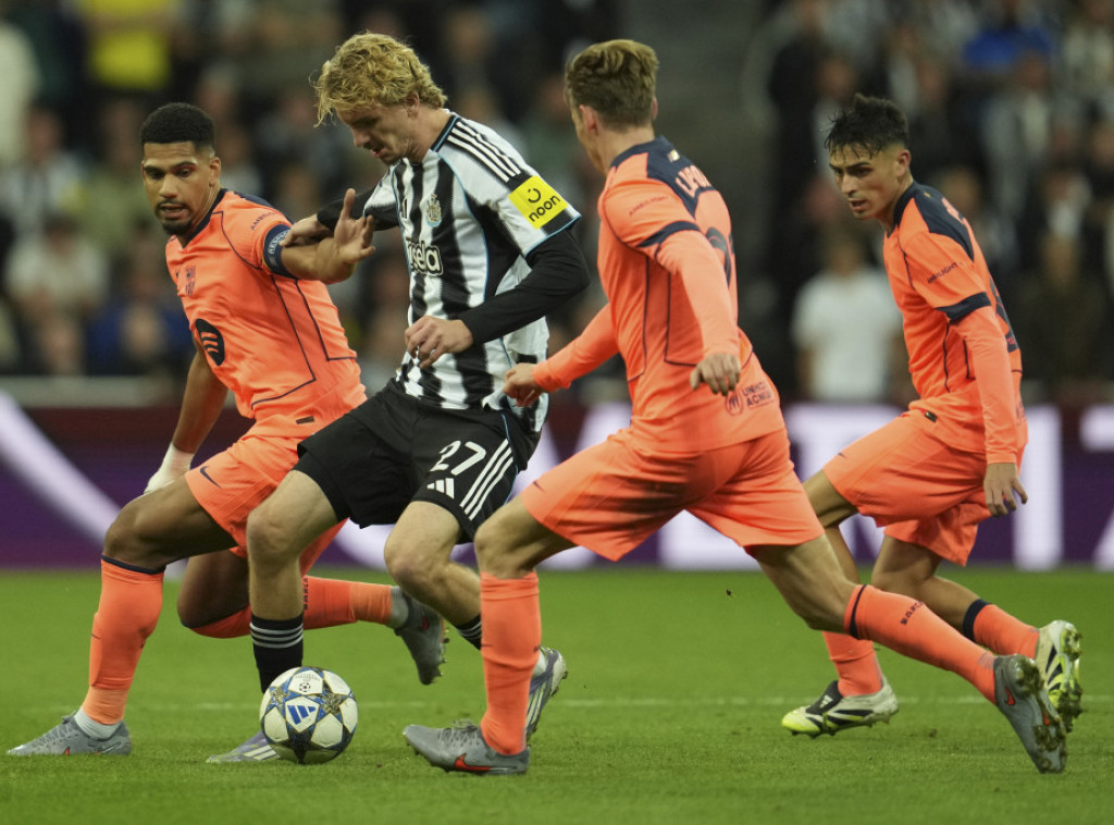 Fudbaleri Barselone pobedili Njukasl, Mančester siti bolji od Napolija u Ligi šampiona