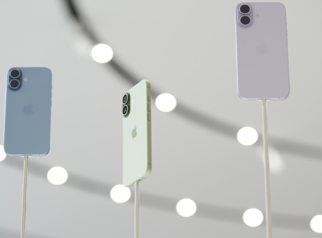 Telekom Srbija: Prodaja najnovijih iPhone modela počela danas i u Srbiji i u SAD