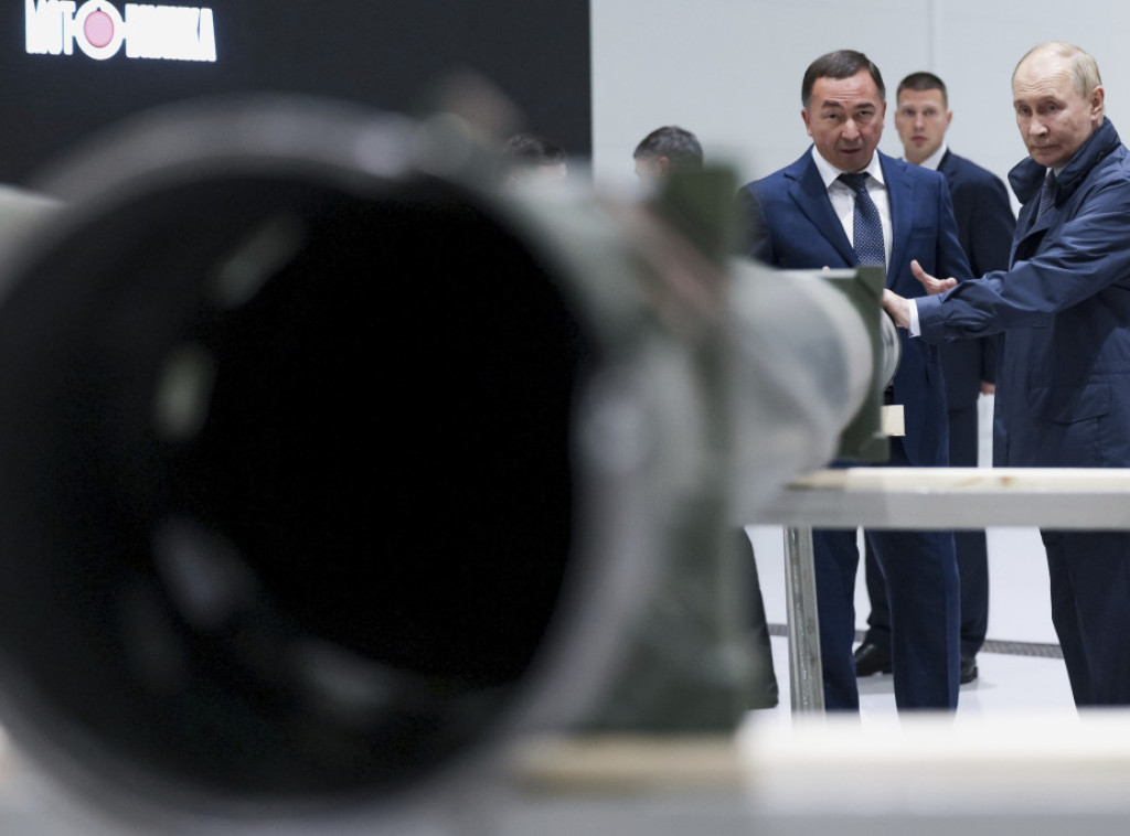 Putin: Proizvodnja nekih vrsta oružja u Rusiji povećana 30 puta u poslednje 2 godine