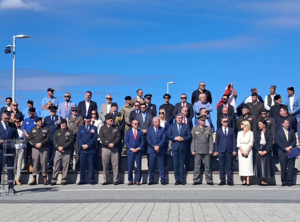 Na Galovića polju u Pranjanima obeležena 81. godišnjica misije Halijard