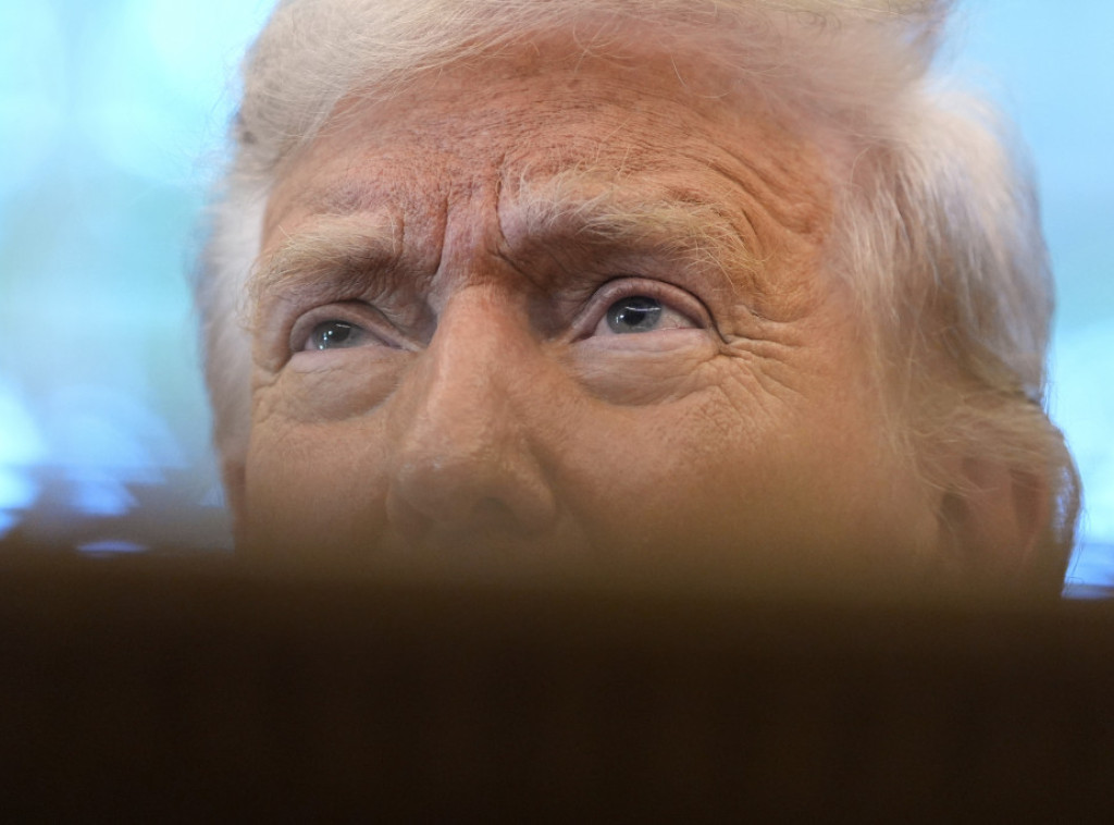 Blumberg: Trampova administracija razmatra olakšavanje kupovine lekova na recept