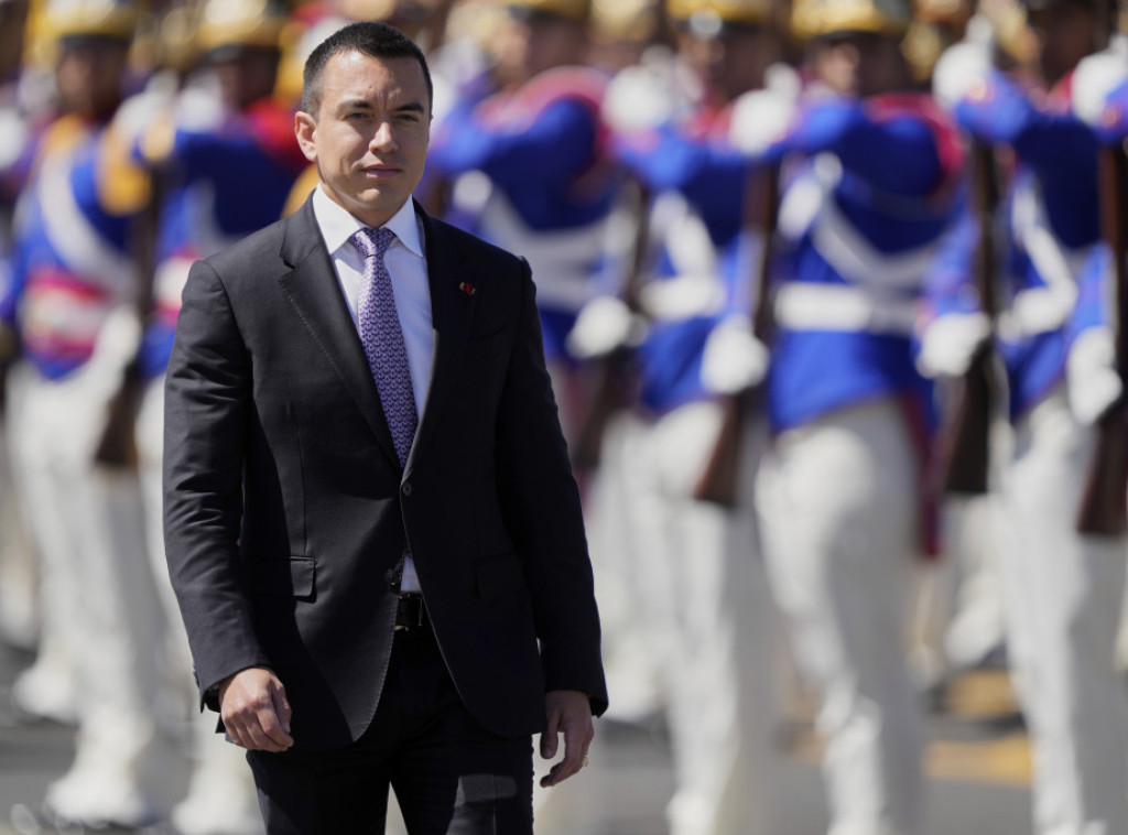 Predsednik Ekvadora raspisao referendum o stranim vojnim bazama