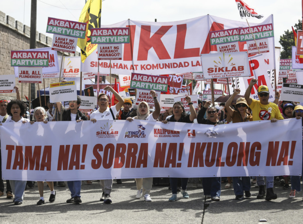 Desetine hiljada Filipinaca protestovalo protiv korupcije