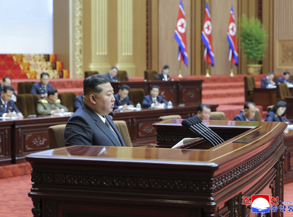 Kim Džong Un: Sešću za sto sa Trampom ako SAD odustanu od zahteva za denuklearizaciju Severne Koreje