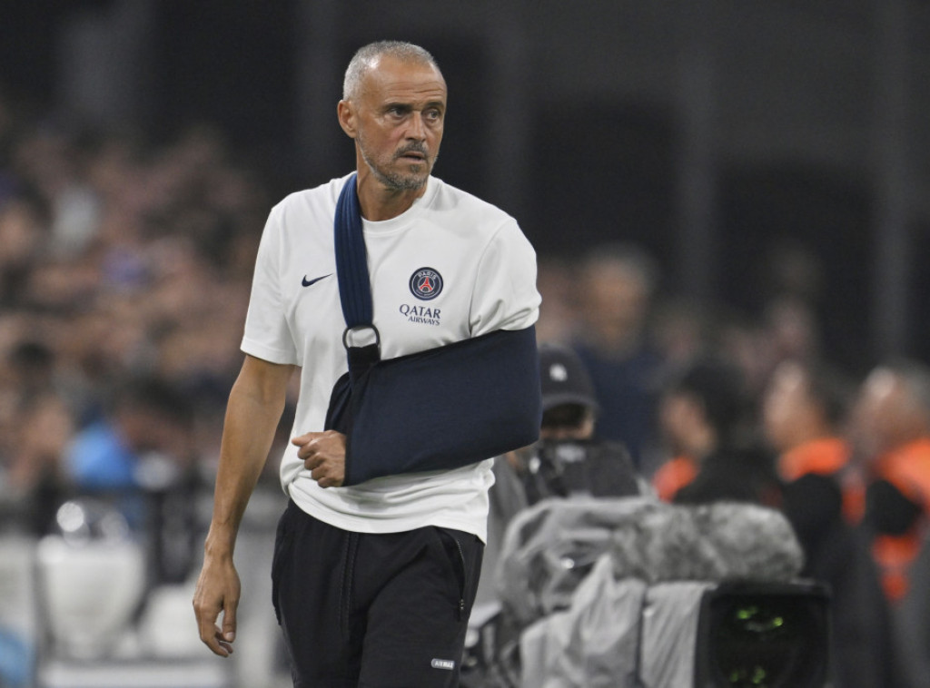 Luis Enrike najbolji trener na svetu u izboru Frans fudbala