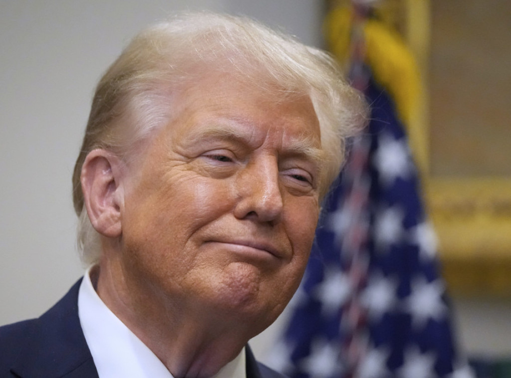 Tramp potpisao uredbu koja Antifu označava kao domaću terorističku organizaciju