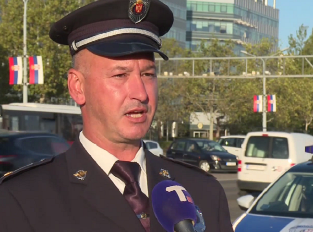 Stević: Počela sanacija kolovoza u Bulevaru Nikole Tesle nakon vojne parade