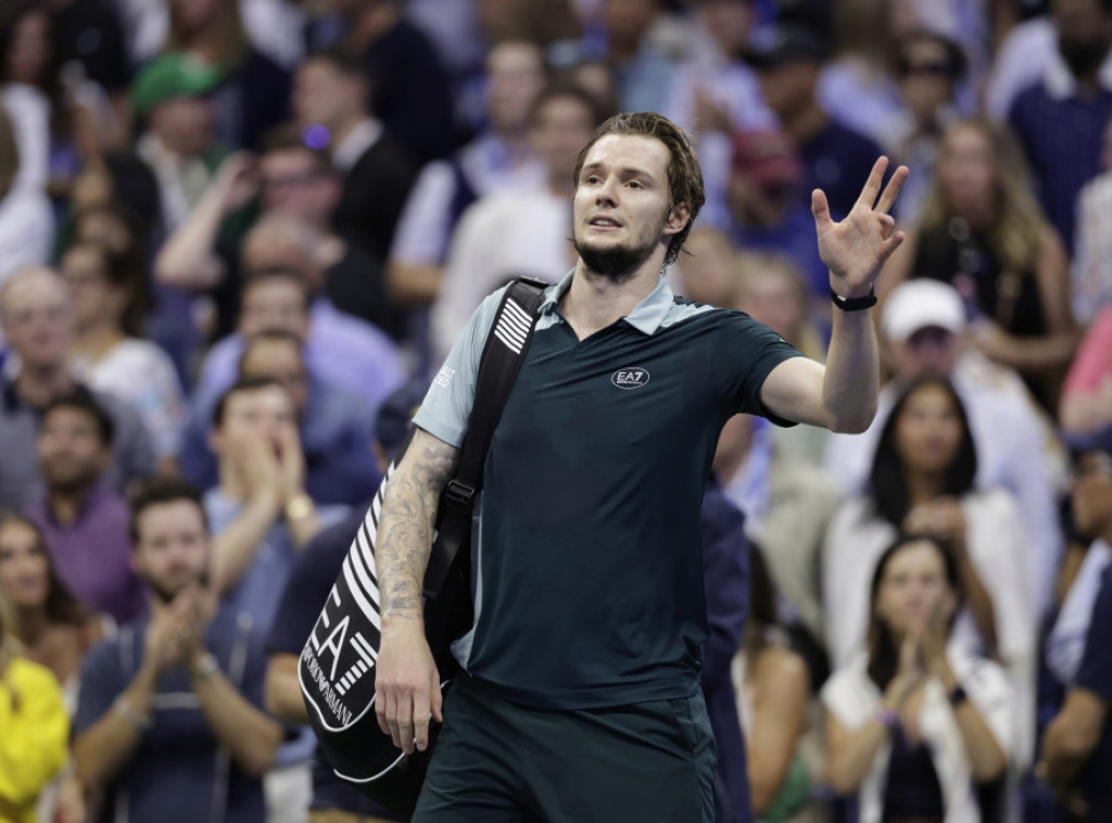 Aleksander Bublik osvojio ATP turnir u Hangžuu