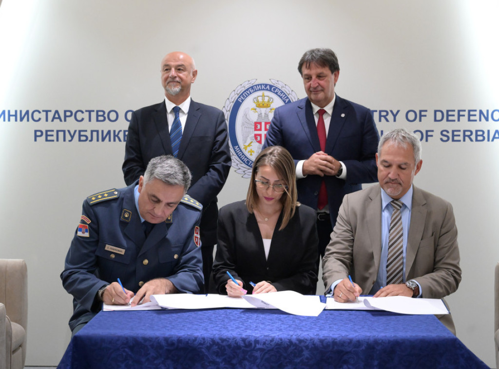 Potpisan dokument o saradnji VZ „Moma Stanojlović“ i kompanije Airbus Helicopters