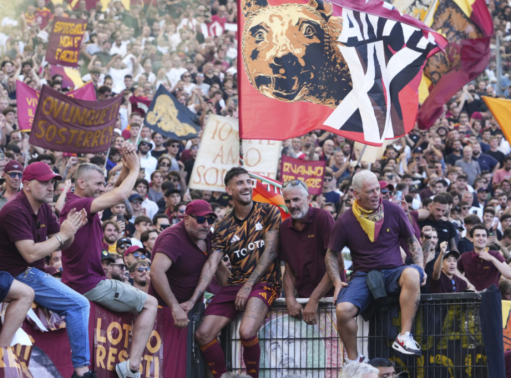 Više od 100 navijača Rome uhapšeno u Nici uoči meča u Ligi Evrope
