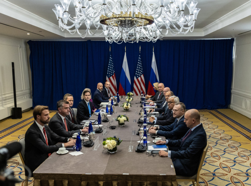 Lavrov i Rubio potvrdili obostrani interes Rusije i SAD za rešavanje krize u Ukrajini