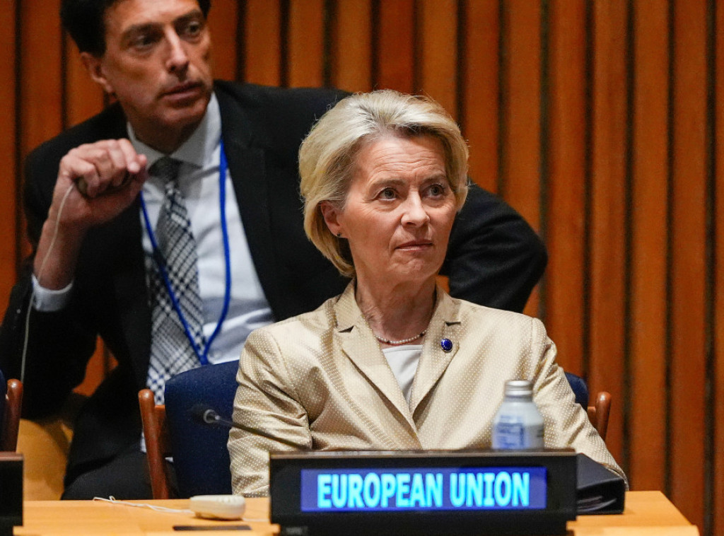 Fon der Lajen: Opcija obaranja borbenih aviona Rusije u vazdušnom prostoru EU "na stolu"