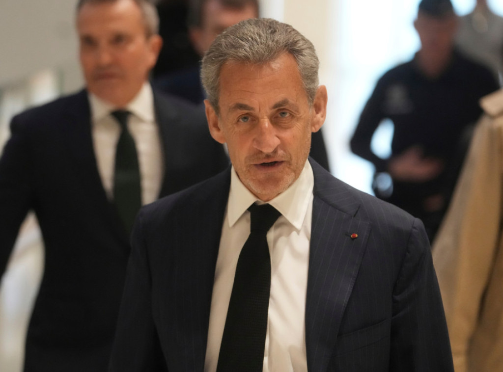 Nikola Sarkozi: Nevin sam, žaliću se na skandaloznu presudu na pet godina zatvora