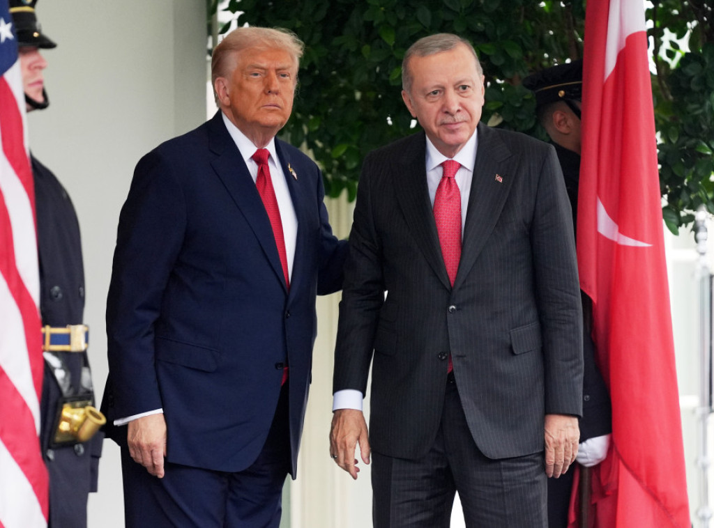 Tramp: Želim da Turska prestane da kupuje rusku naftu