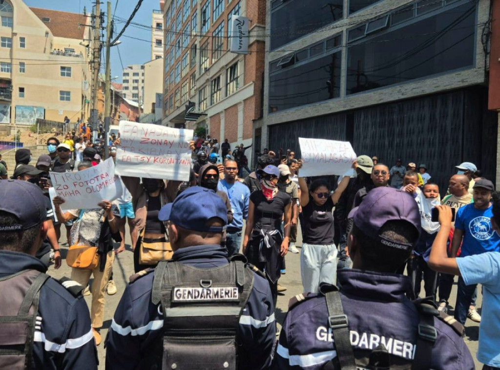 Zbog protesta na Madagaskaru uveden policijski čas