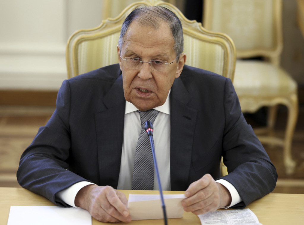 Lavrov: NATO i EU vode rat protiv Rusije