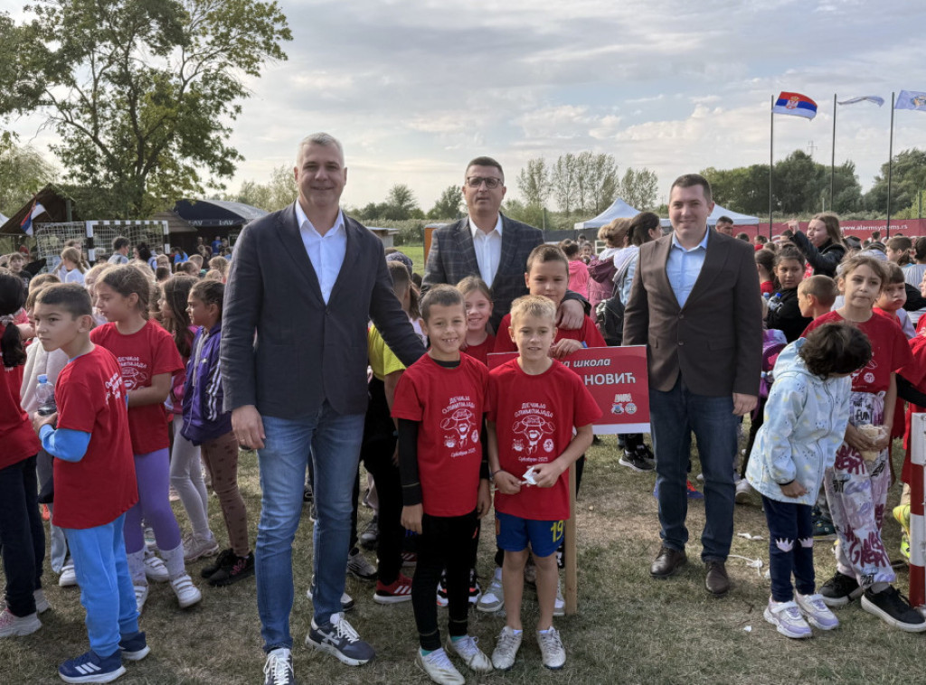 Pokrajinski sekretar Dane Basta otvorio petu „Dečiju olimpijadu“ u Srbobranu
