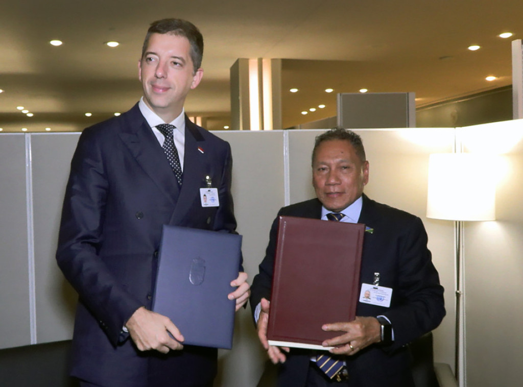 Djuric, Solomon Islands' FM sign agreement on mutual abolition of visas