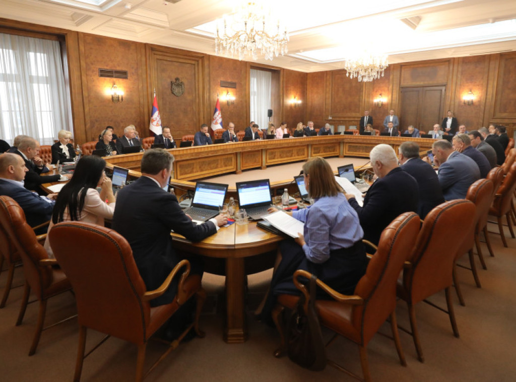 Vlada Srbije usvojila Predlog zakona o uslovima za evidentiranje i upis prava na nepokretnostima