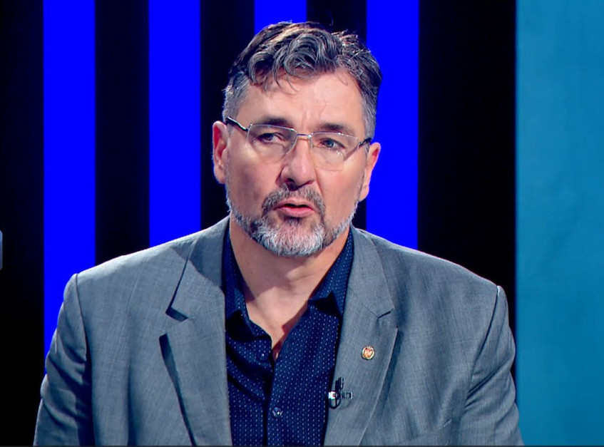 Ivan Bošnjak: Važno naći način za uredno poslovanje NIS-a u odnosu na građane Srbije