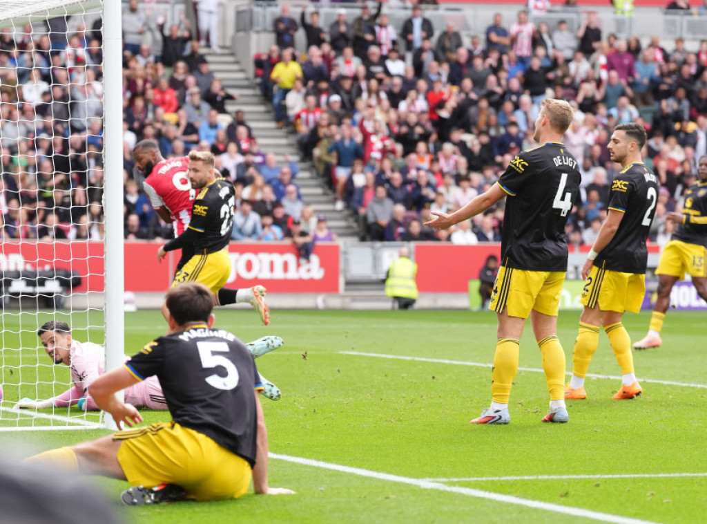 Fudbaleri Brentforda savladali Mančester junajted u šestom kolu Premijer lige