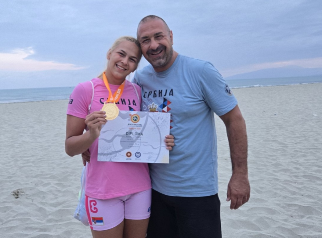 Maša Perović osvojila zlatnu medalju na juniorskom Svetskom prvenstvu u rvanju na pesku
