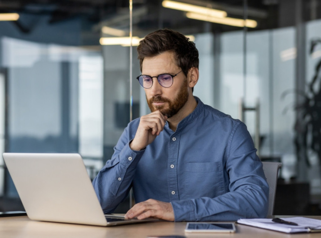 Infostud: Onlajn učenje postaje deo svakodnevnice, posebno u manjim firmama