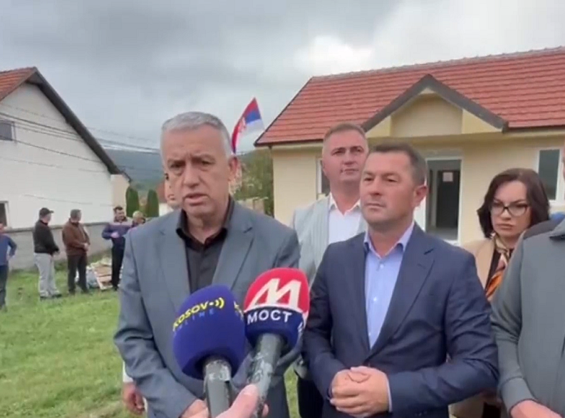 Elek u poseti Sočanici: Nastavićemo da pomažemo one koji žele da ostanu na KiM