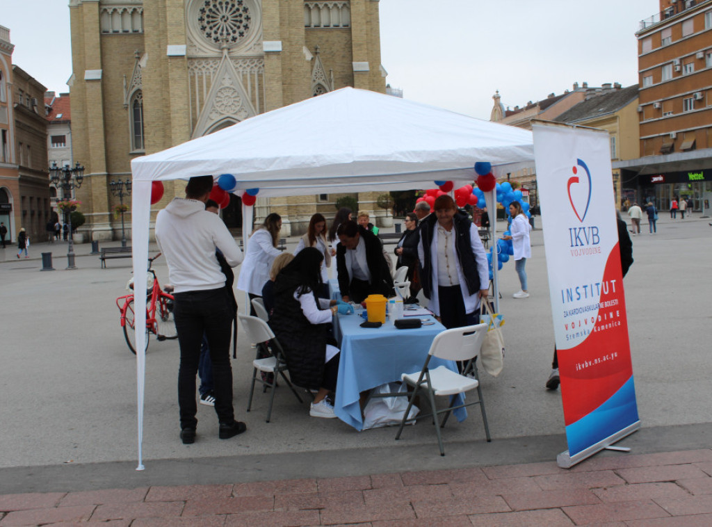 Institut za kardiovaskularne bolesti organizovao preventivne preglede u Novom Sadu