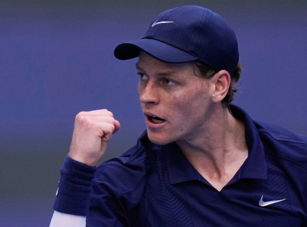 Italijanski teniser Janik Siner u polufinalu turnira u Pekingu