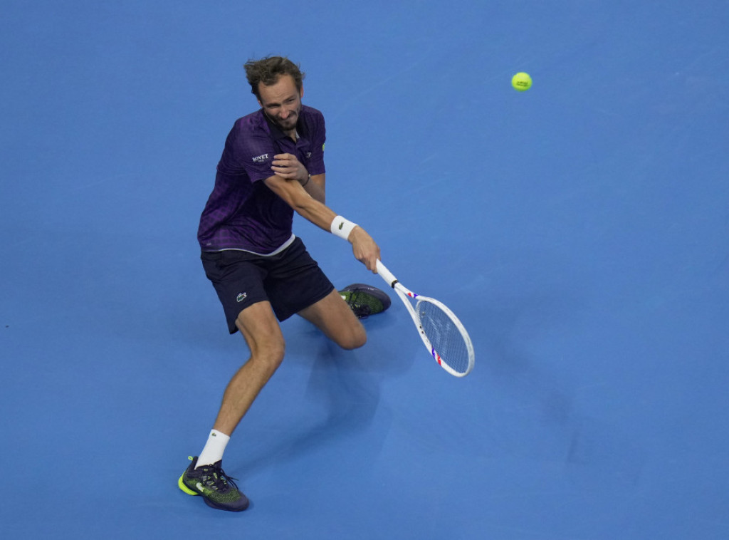 Medvedev pobedio Zvereva za plasman u polufinale ATP turnira u Pekingu
