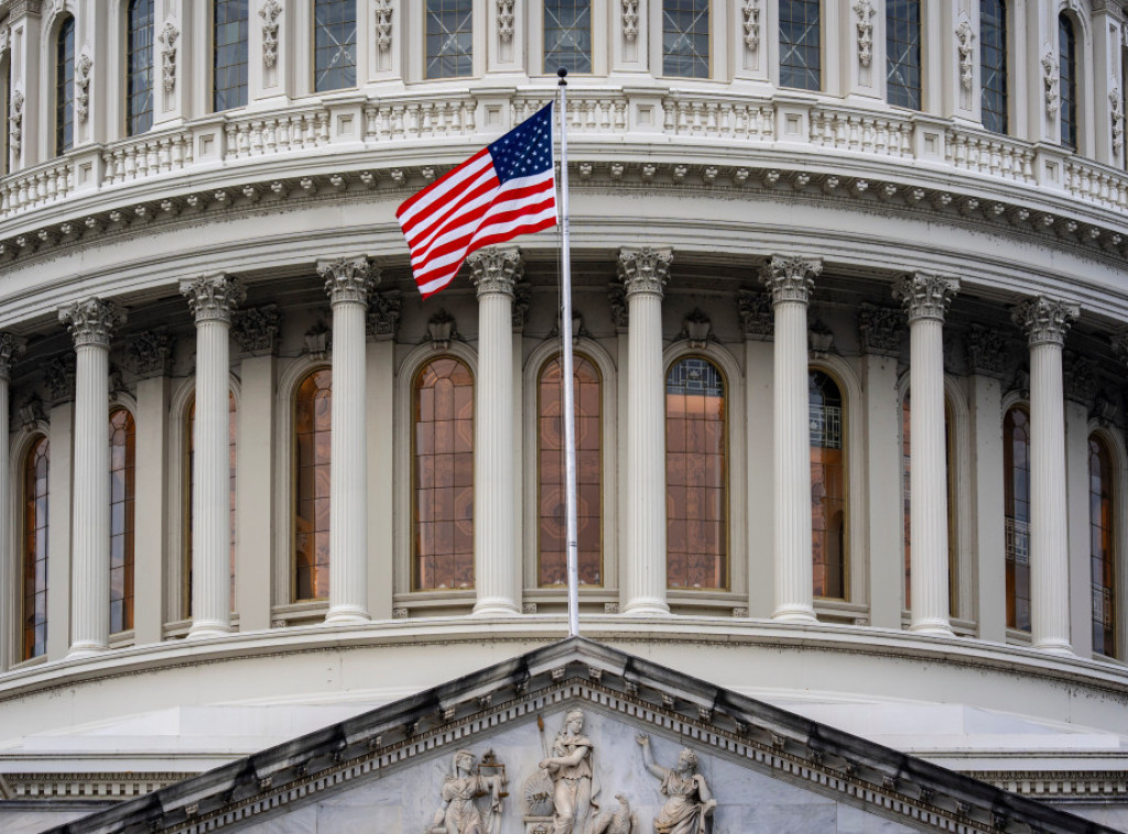 Vašington pred mogućom obustavom rada vlade, pregovori i dalje bez rešenja