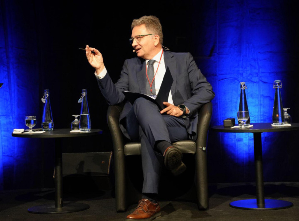 Mihailo Jovanović u Lionu predstavio rezultate Srbije u oblasti informacione bezbednosti