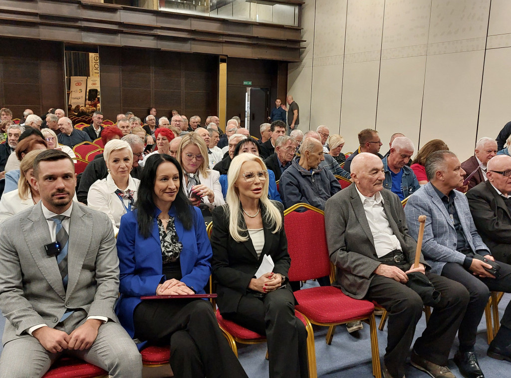 Žarić Kovačević: Trajna odgovornost društva da poštuje i podržava najstarije članove