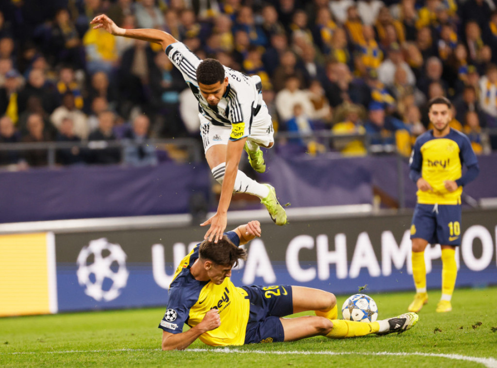 Fudbaleri Njukasla ubedljivo pobedili Rojal Union, Karabag bolji od Kopenhagena u Ligi šampiona